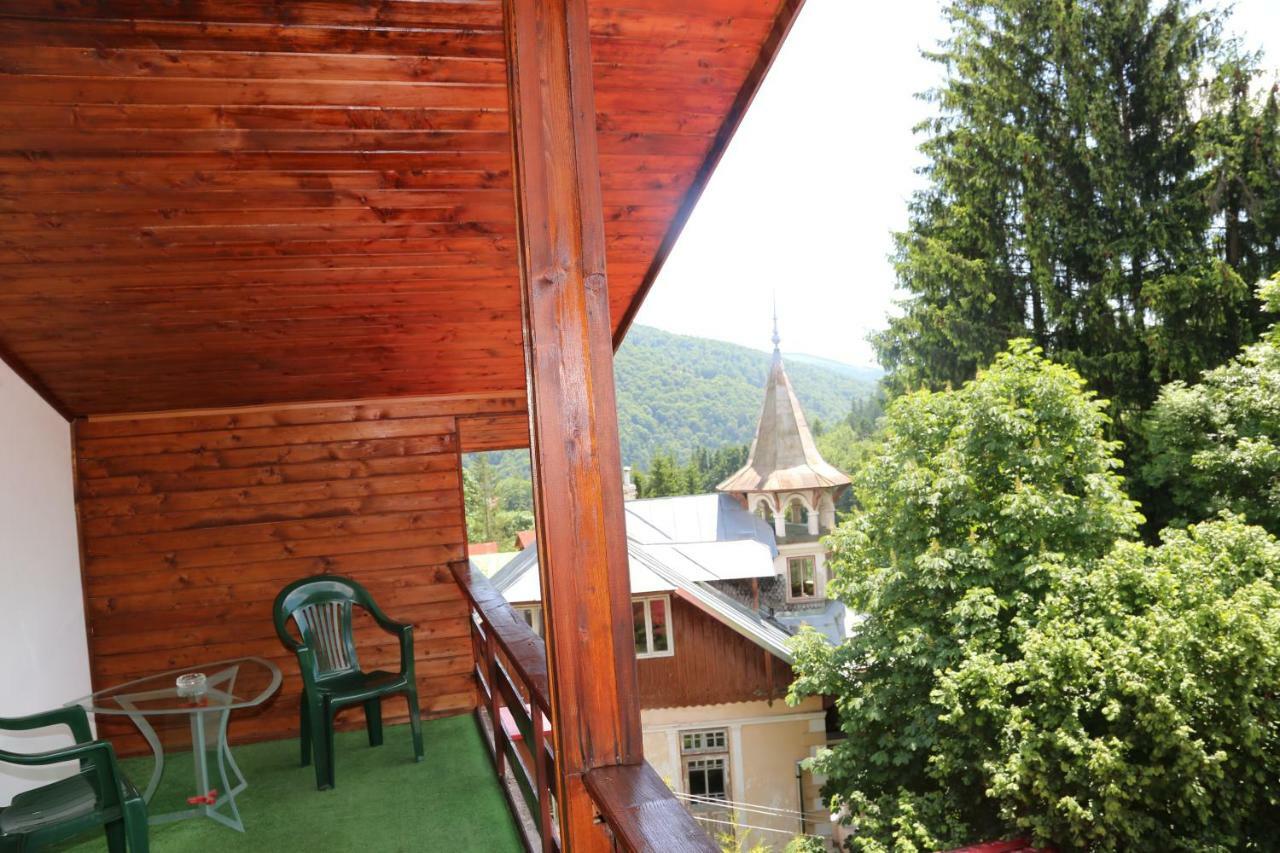 New Aosta Garden Hotel Sinaia Exterior photo